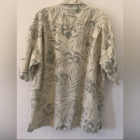 Tommy Bahama Shirt, Short Sleeve, Button Up Suze Large men - Picture 4 of 11